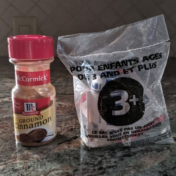 COPY - NIB VTG 1999 Star Wars Episode 1 R2-D2 Pla… - Picture 4 of 7